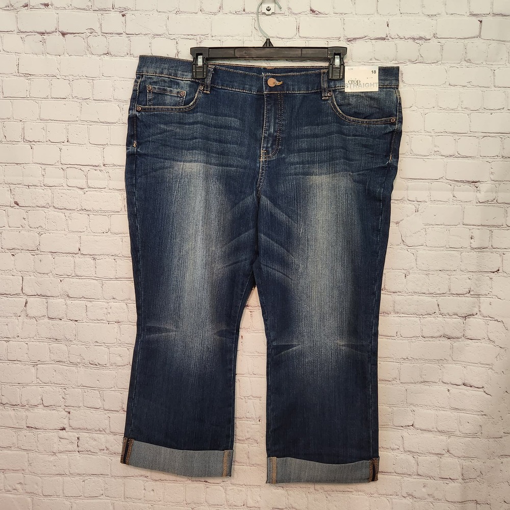 NWT New York & Co Dark Wash Low Rise Crop Straight Cuffed Capri Jeans Women 18